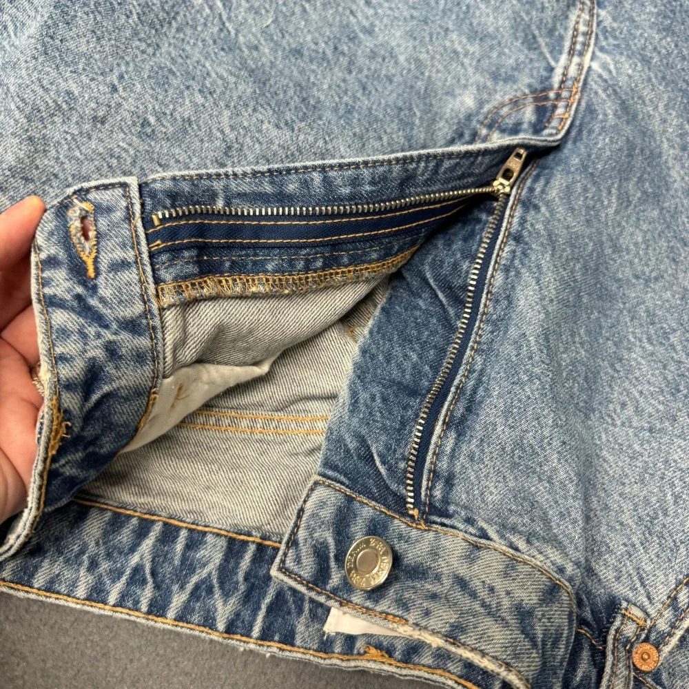 Zara Jean Shorts Womens 12 (33x5 ACTUAL)  Blue Denim High Rise Mom Classic
